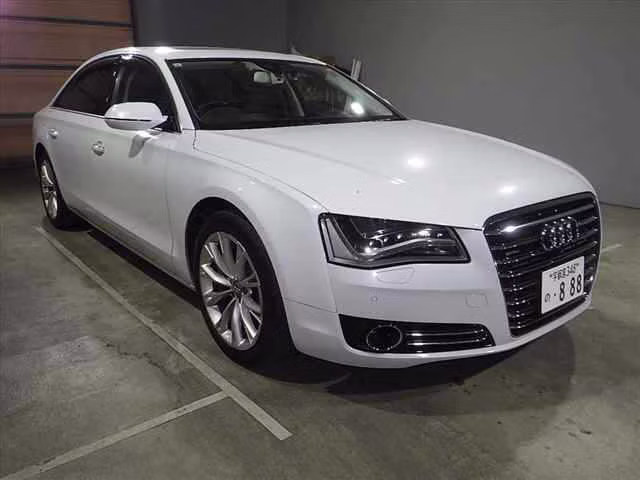 AUDI A8