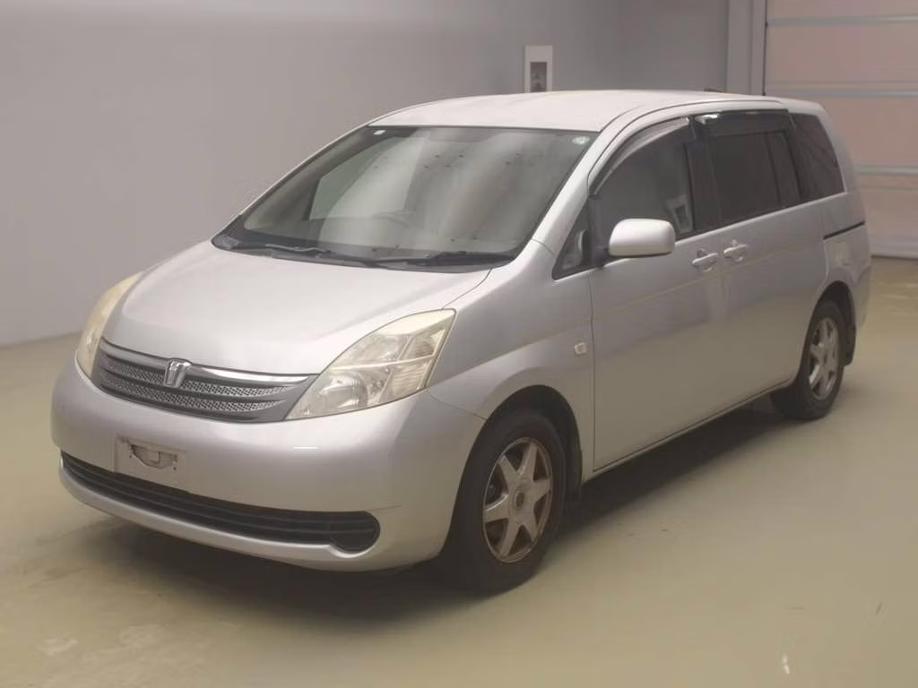 TOYOTA ISIS