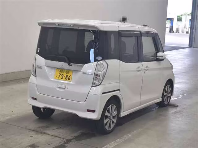 MITSUBISHI EK SPACE