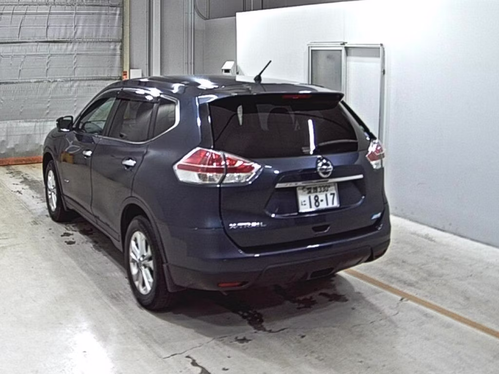 NISSAN X-TRAIL