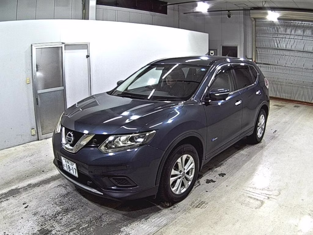 NISSAN X-TRAIL