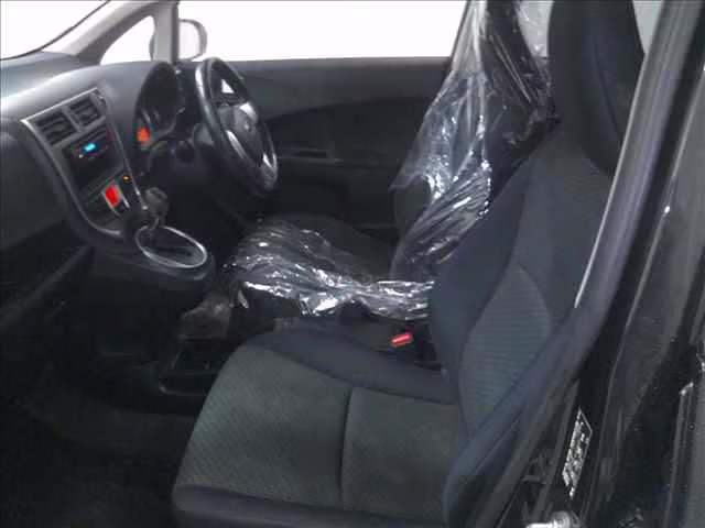 SUBARU TREZIA