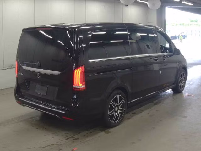 MERCEDES-BENZ V-CLASS