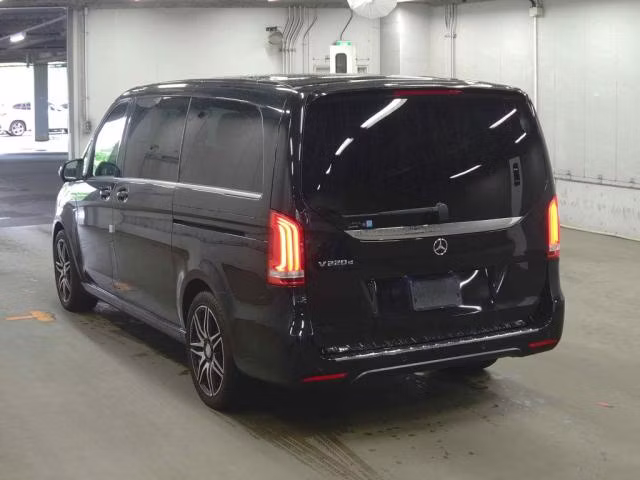MERCEDES-BENZ V-CLASS