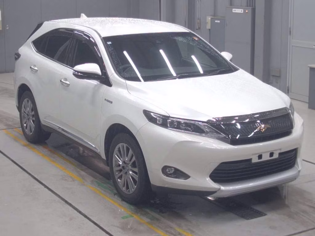 TOYOTA HARRIER