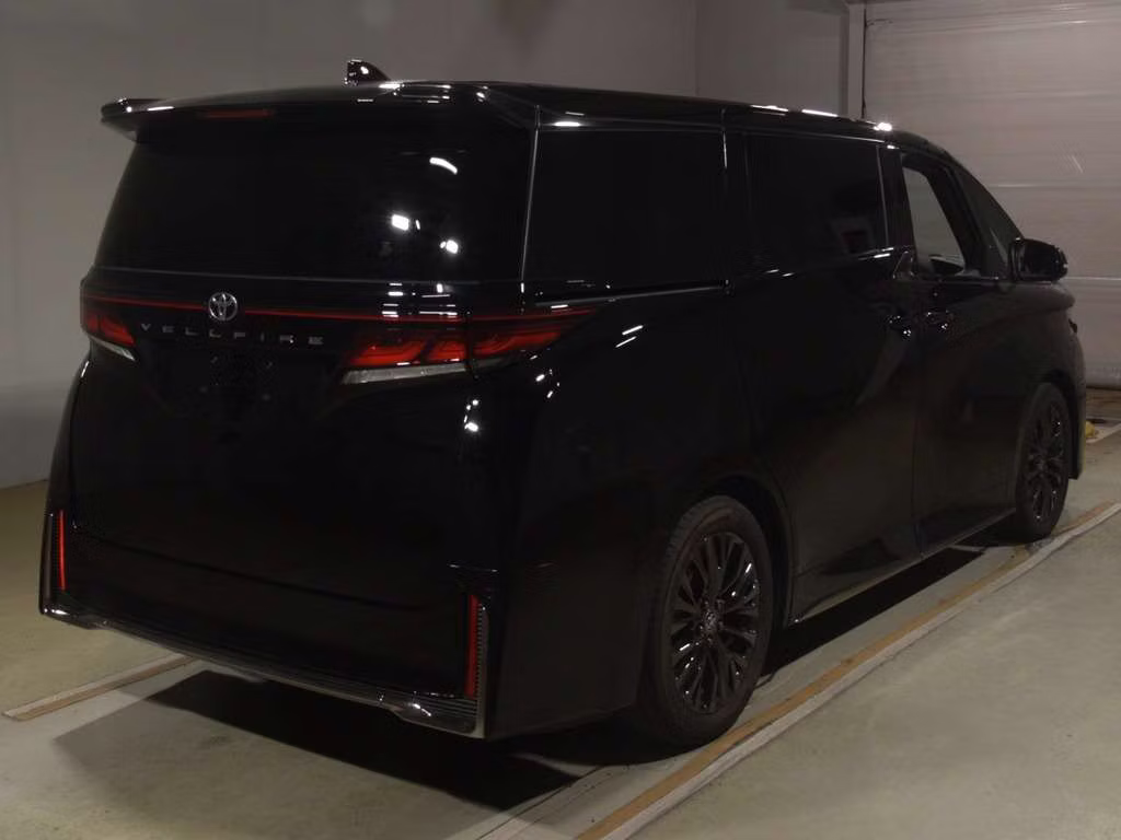 TOYOTA VELLFIRE