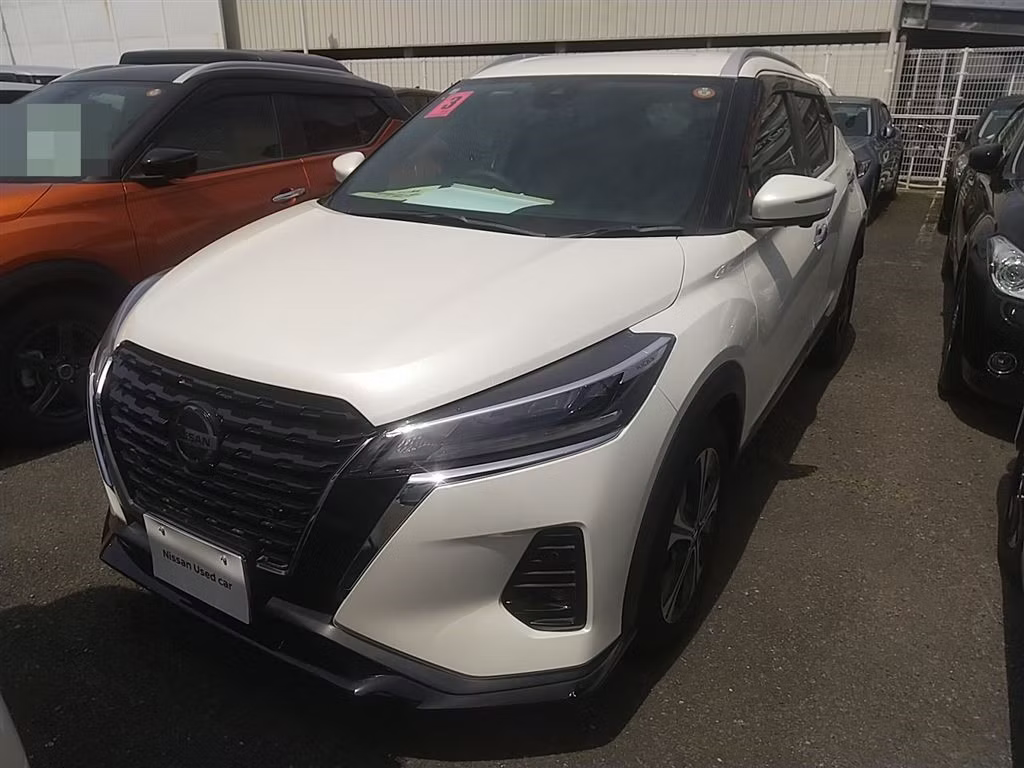 NISSAN KICKS