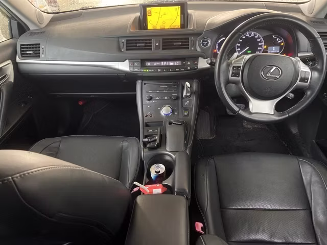 LEXUS CT200H