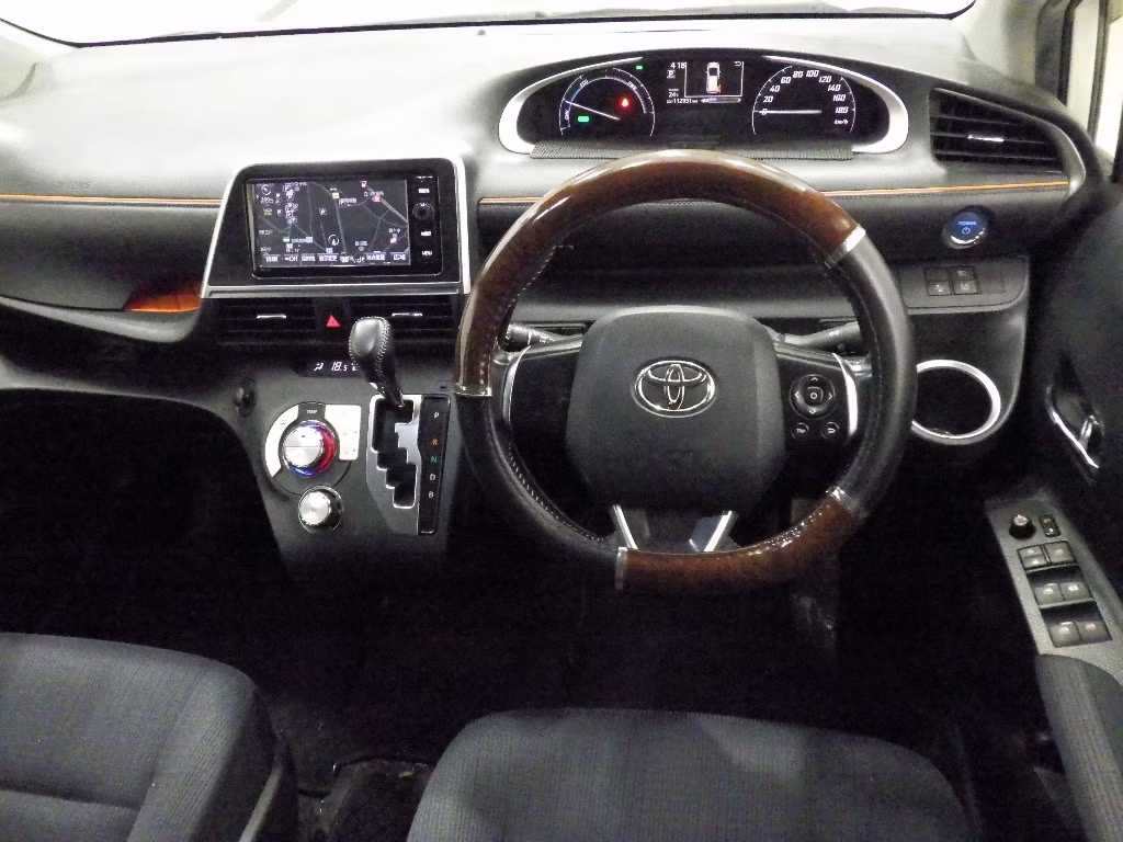 TOYOTA SIENTA