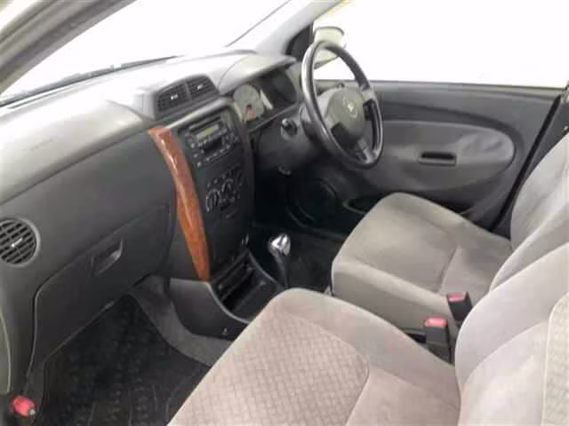 DAIHATSU MIRA AVY