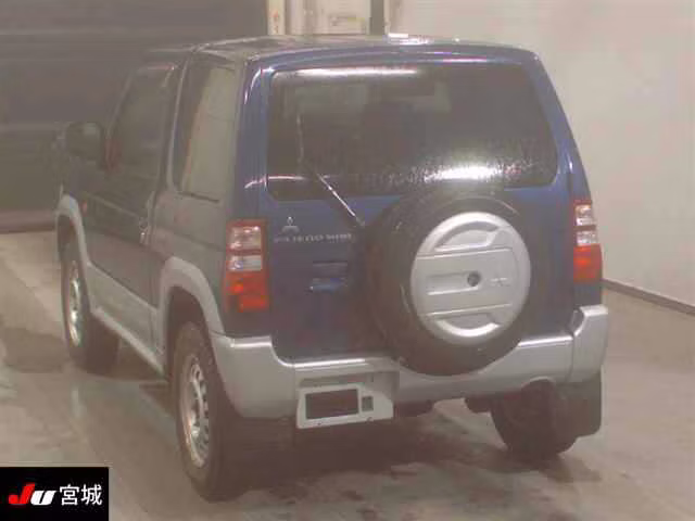 MITSUBISHI PAJERO MINI