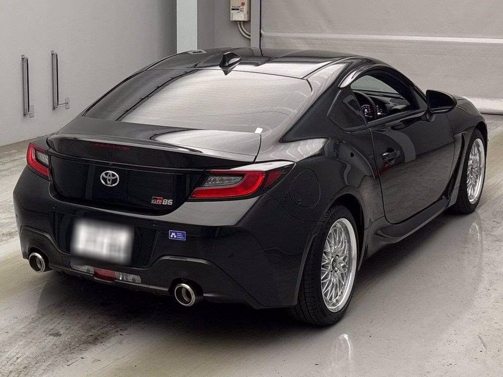 TOYOTA GR 86