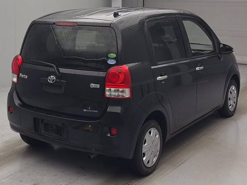 TOYOTA PORTE