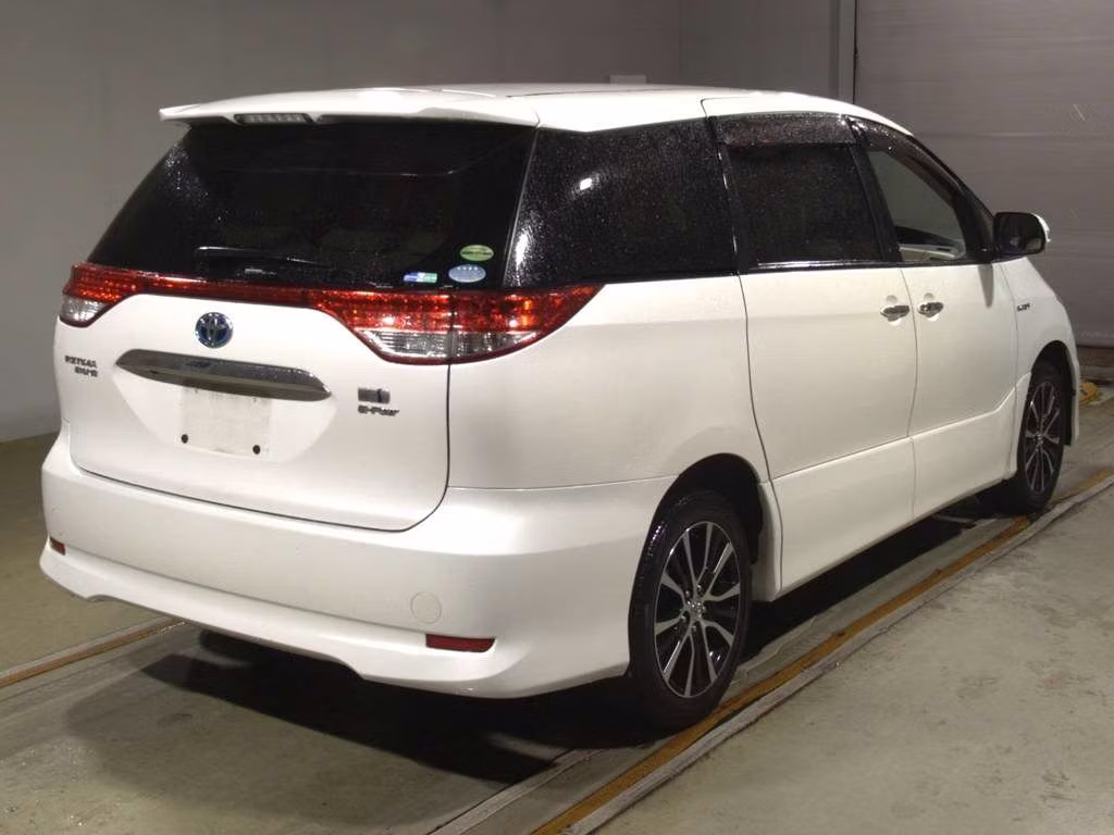 TOYOTA ESTIMA