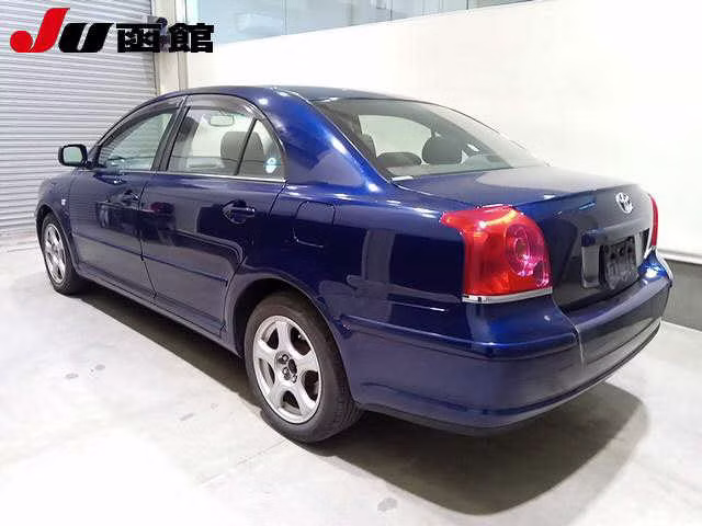 TOYOTA AVENSIS
