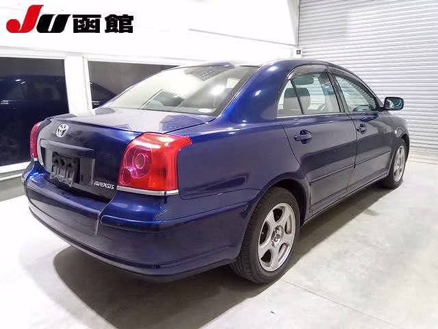 TOYOTA AVENSIS