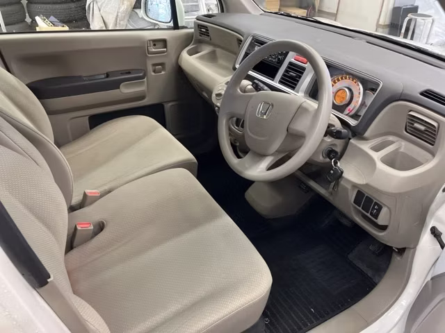 HONDA LIFE