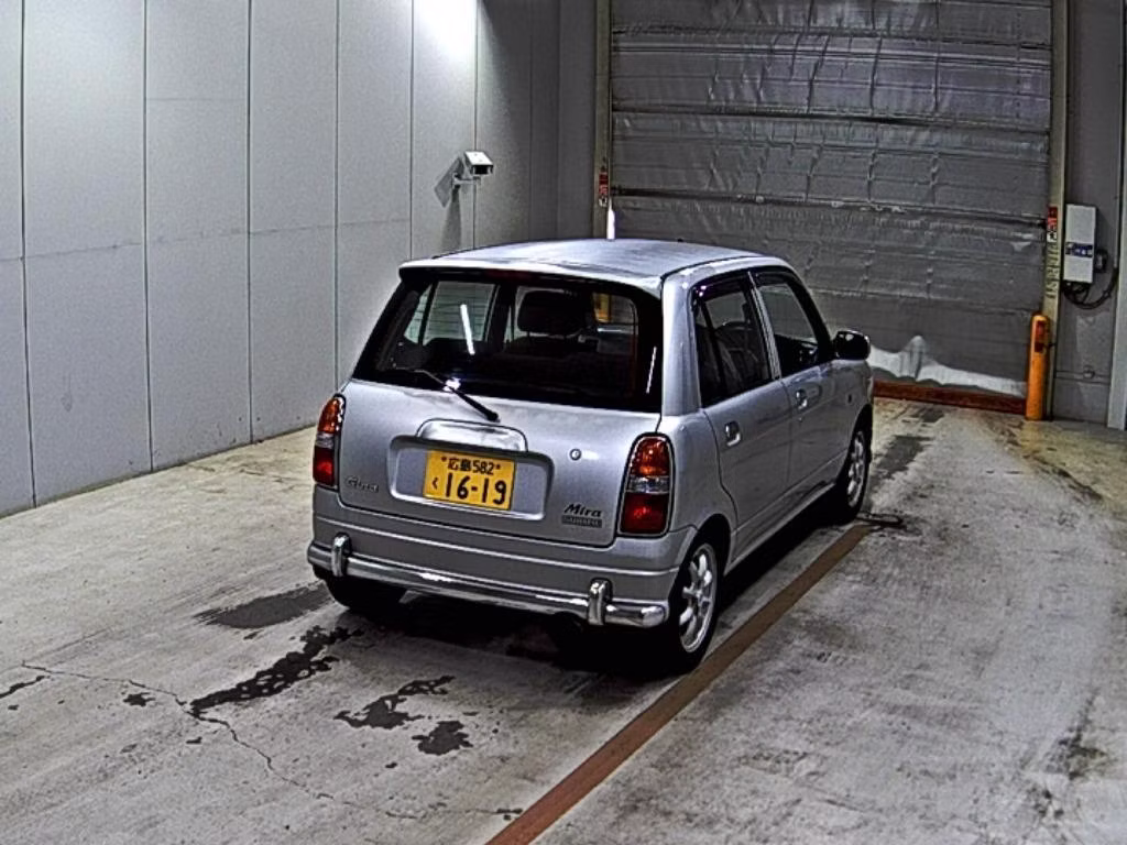 DAIHATSU MIRA GINO