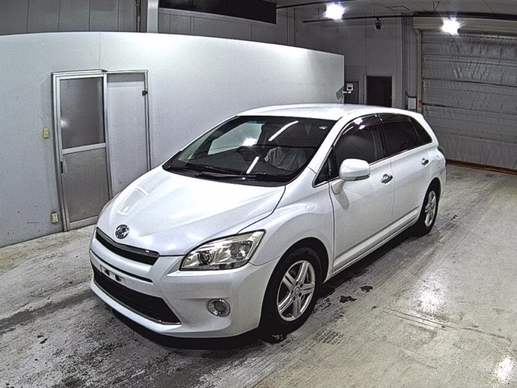 TOYOTA MARK X ZIO