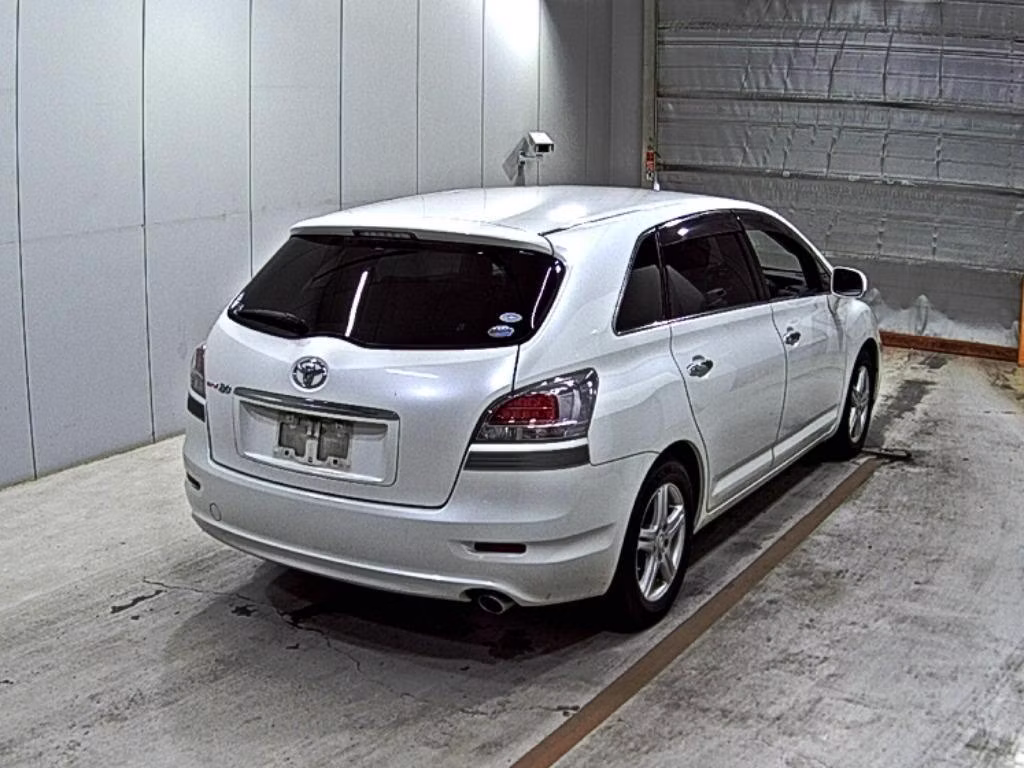 TOYOTA MARK X ZIO