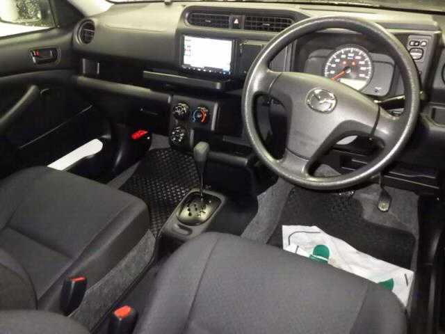 MAZDA FAMILIA