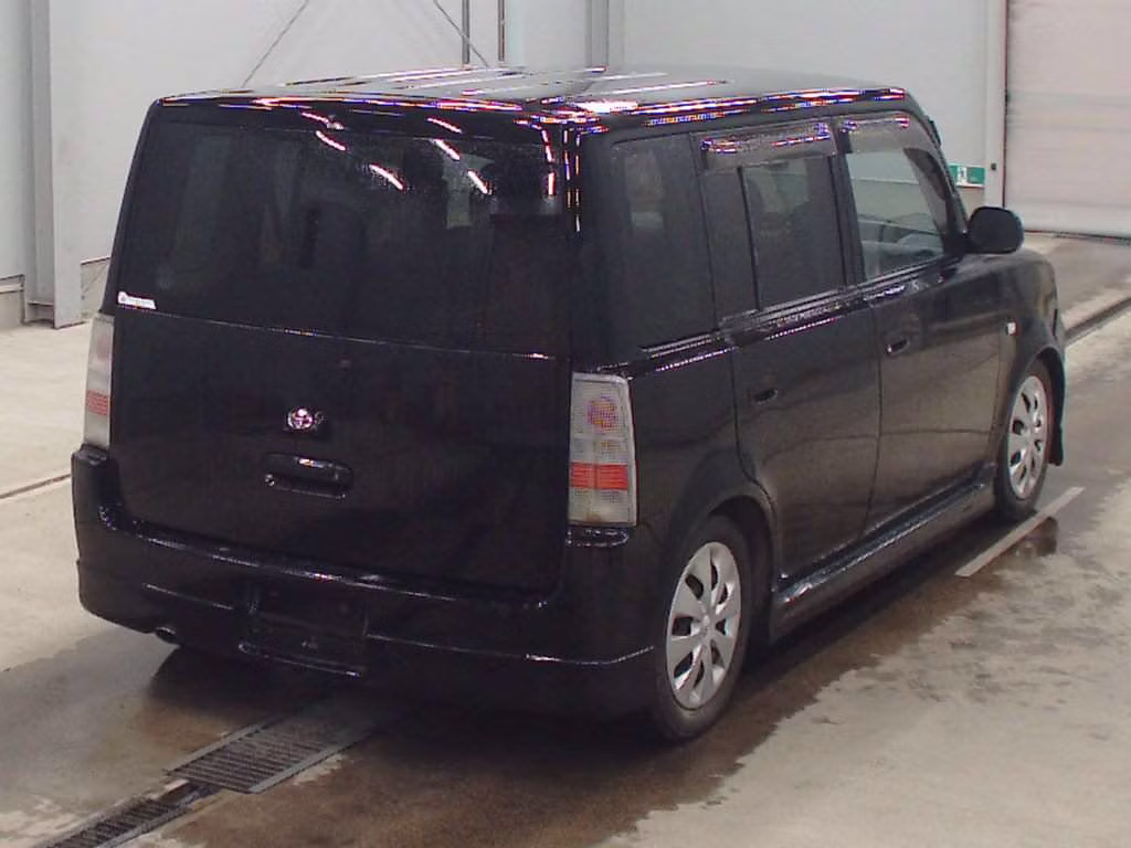 TOYOTA BB