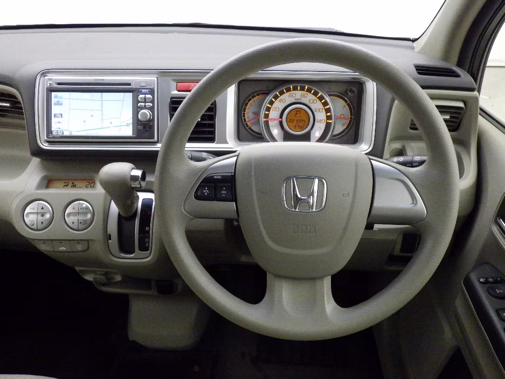HONDA LIFE