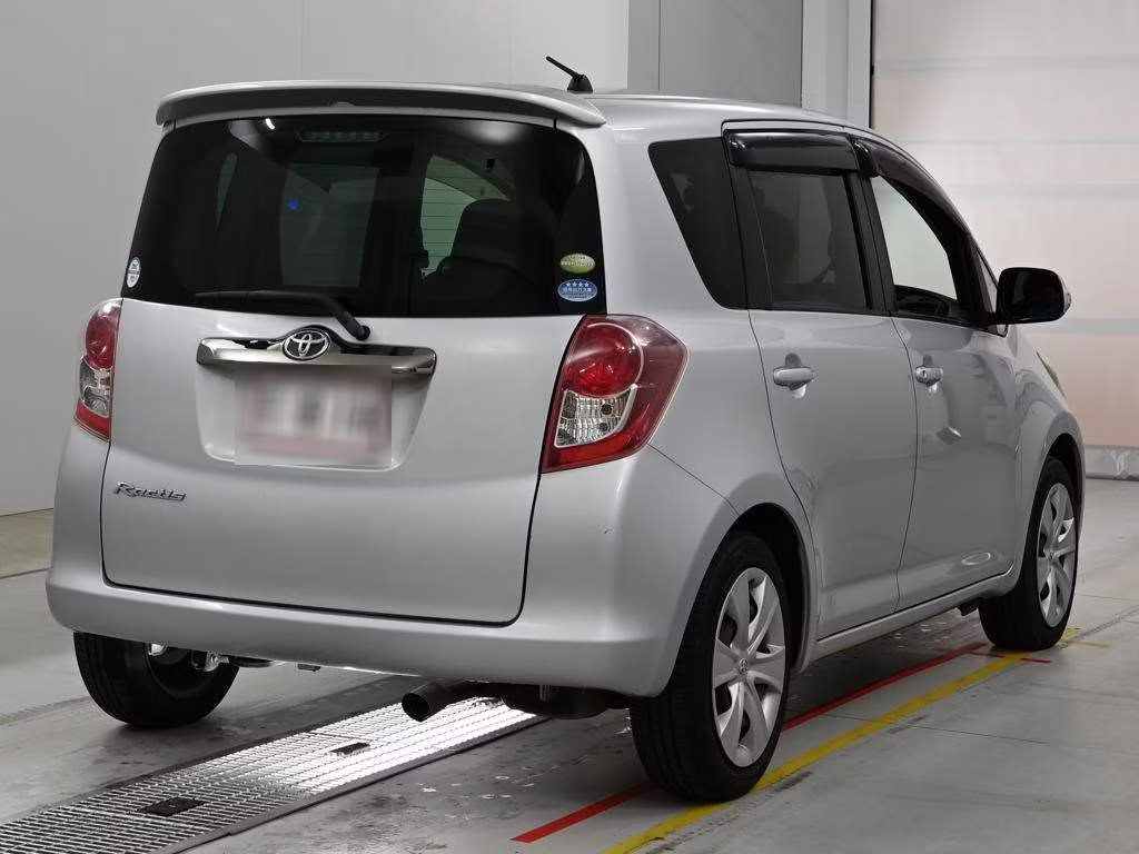 TOYOTA RACTIS