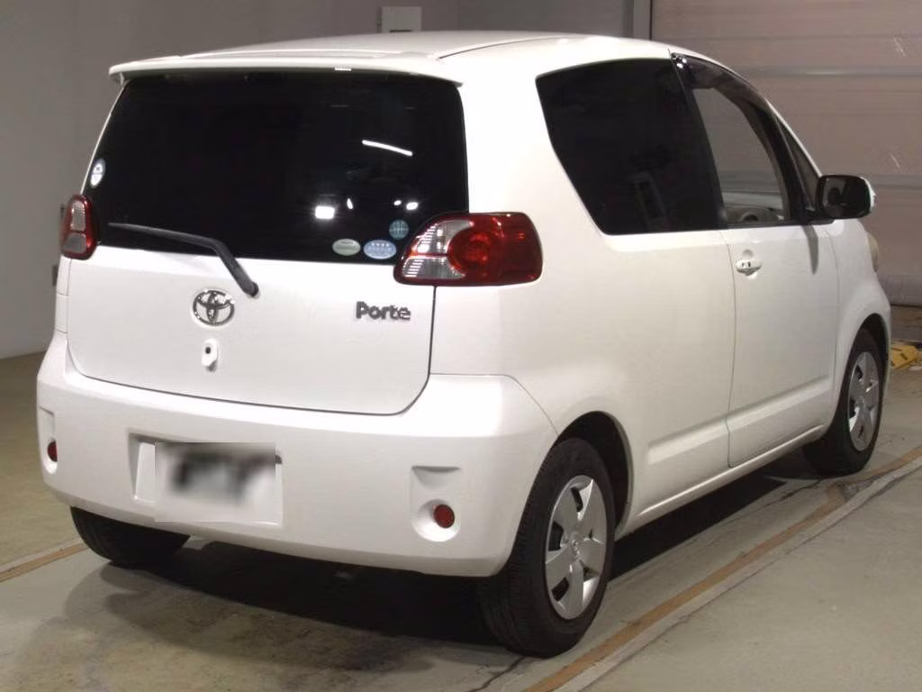 TOYOTA PORTE