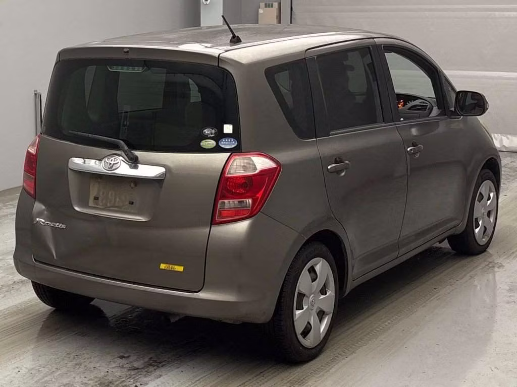 TOYOTA RACTIS
