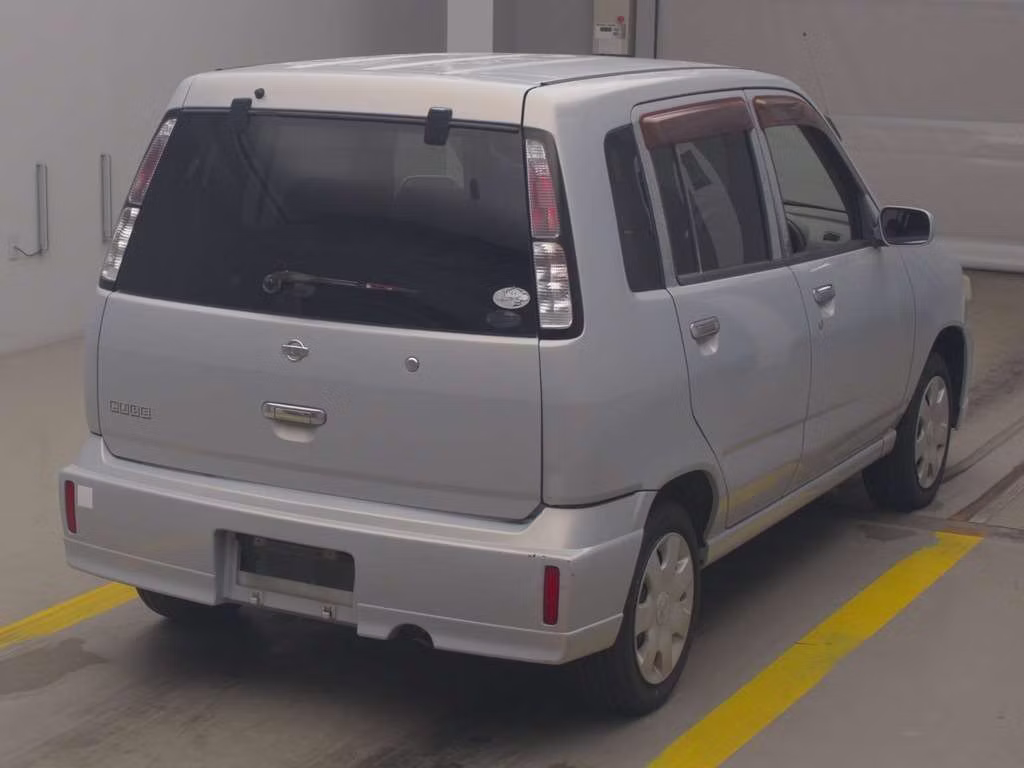 NISSAN CUBE