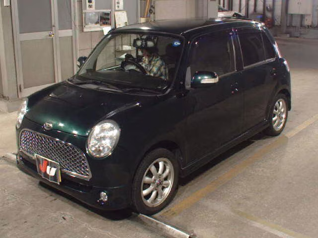 DAIHATSU MIRA GINO