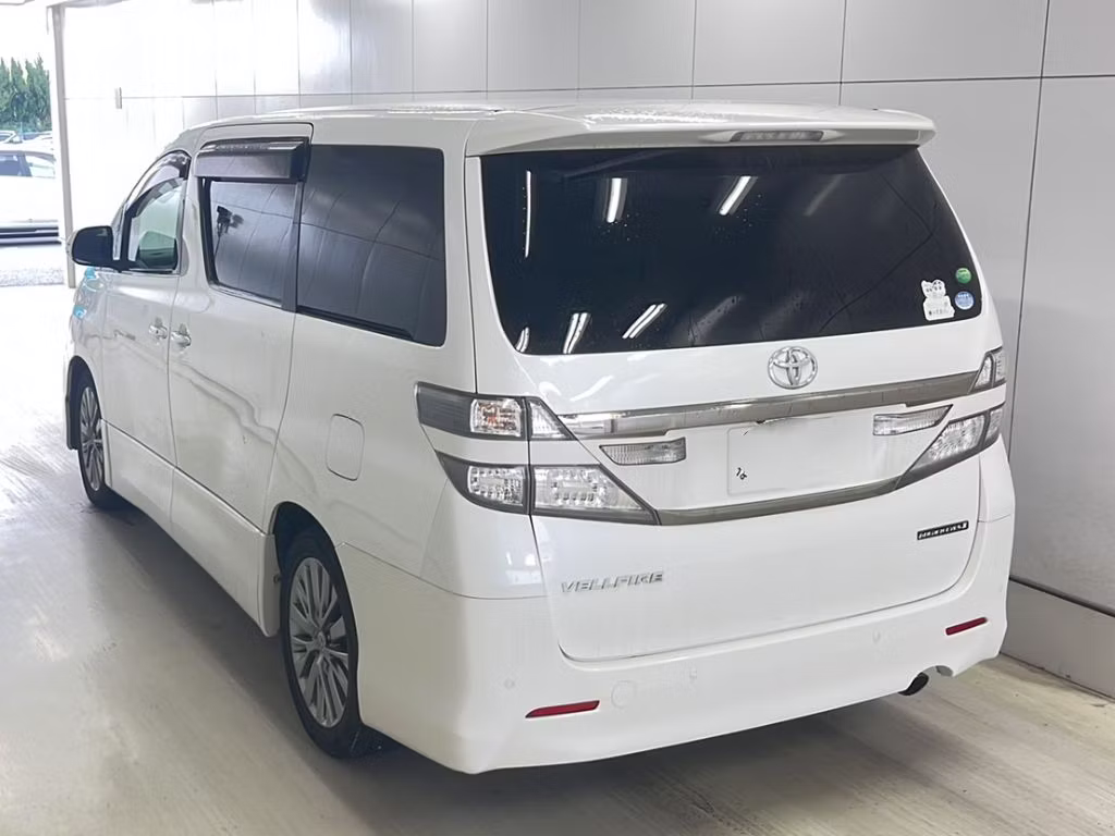 TOYOTA VELLFIRE