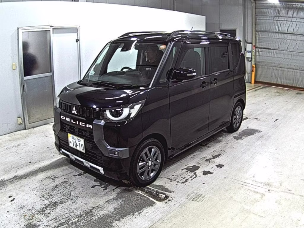 MITSUBISHI DELICA MINI