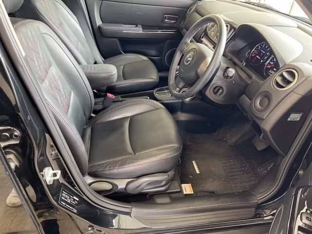 MAZDA VERISA