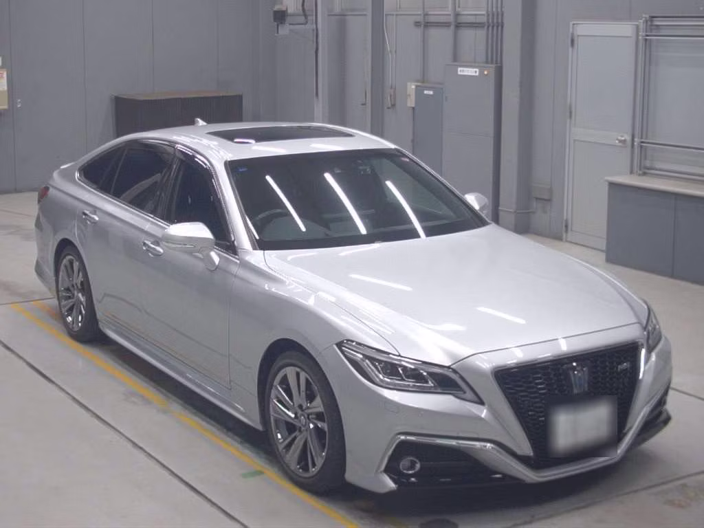 TOYOTA CROWN