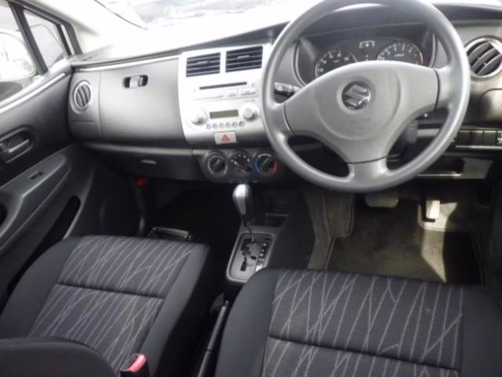 SUZUKI CERVO
