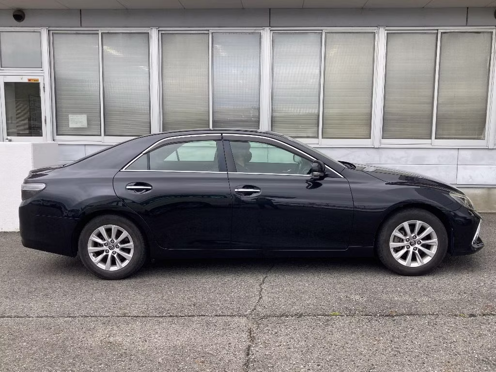 TOYOTA MARK X