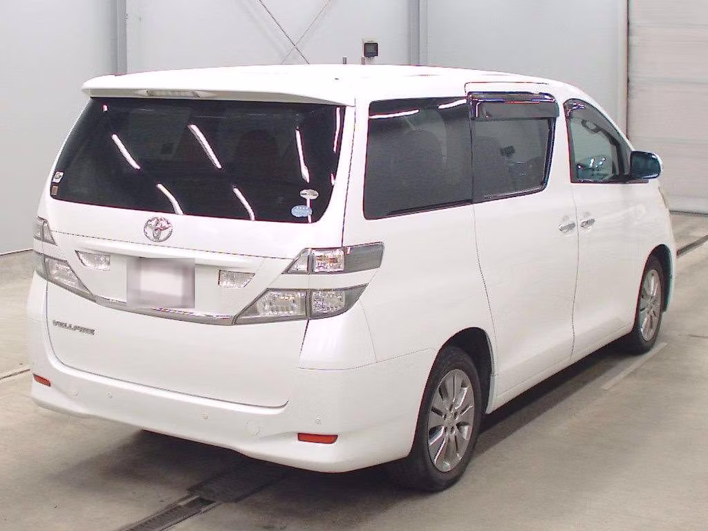 TOYOTA VELLFIRE