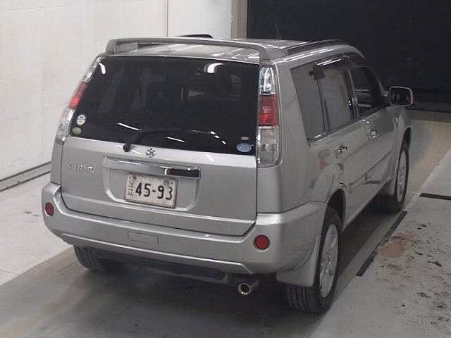 NISSAN X-TRAIL