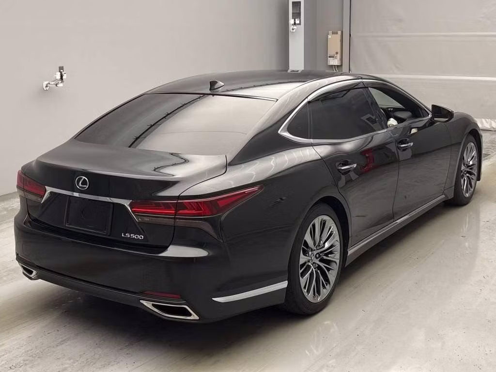 LEXUS LS500