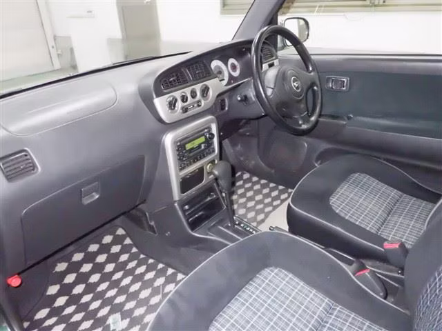DAIHATSU MIRA GINO