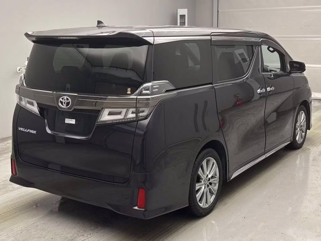 TOYOTA VELLFIRE