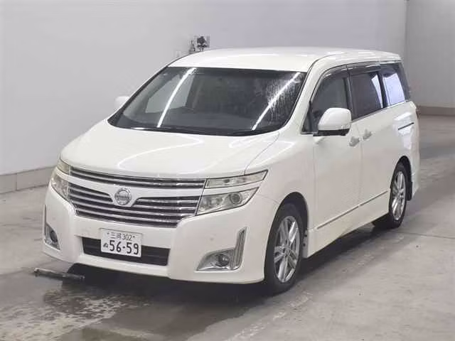 NISSAN ELGRAND