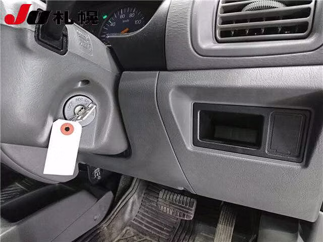MITSUBISHI MINICA