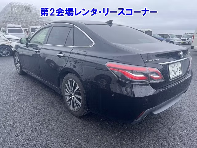 TOYOTA CROWN