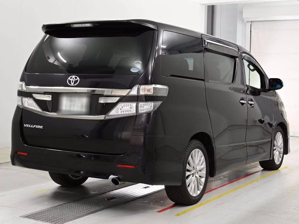 TOYOTA VELLFIRE