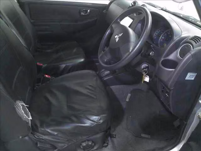 MITSUBISHI PAJERO MINI