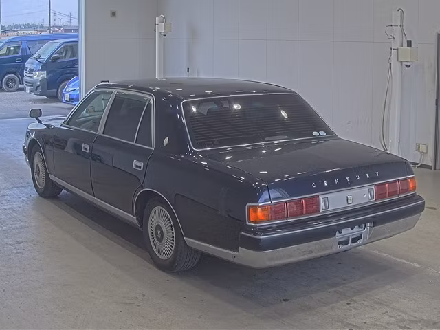 TOYOTA CENTURY