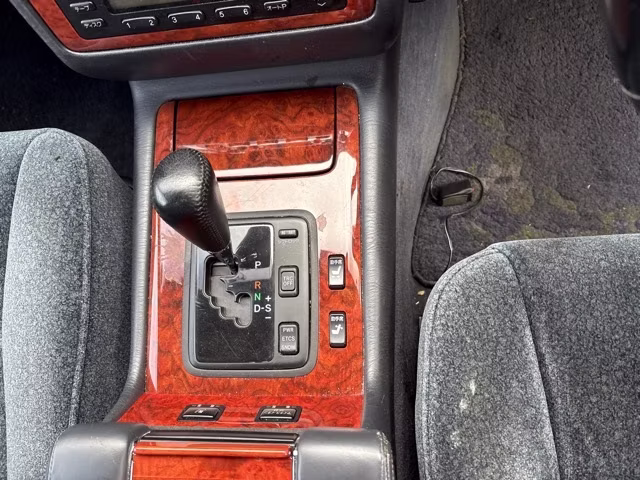 TOYOTA CENTURY